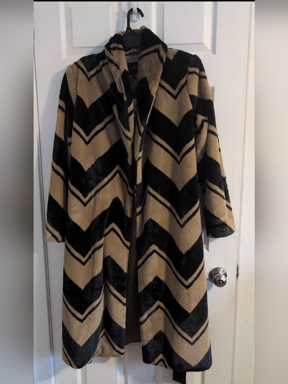 NWT Banana Republic Faux Fur Statement Coat Medium